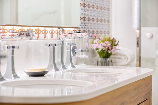 Uniworld SS Sao Gabriel - Grand Suite, Bathroom 2.jpg